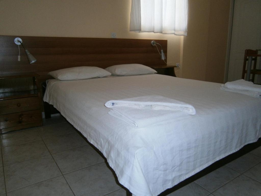 Petros Studios Порос Номер фото